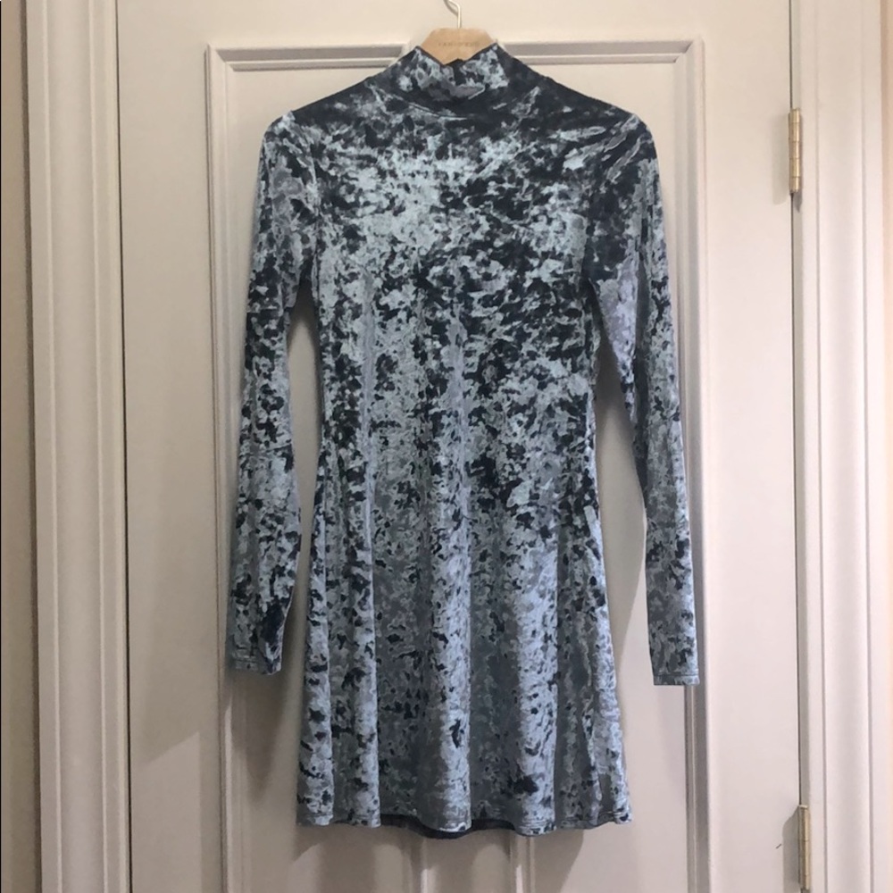 Kimchi Blue Velvet Dress